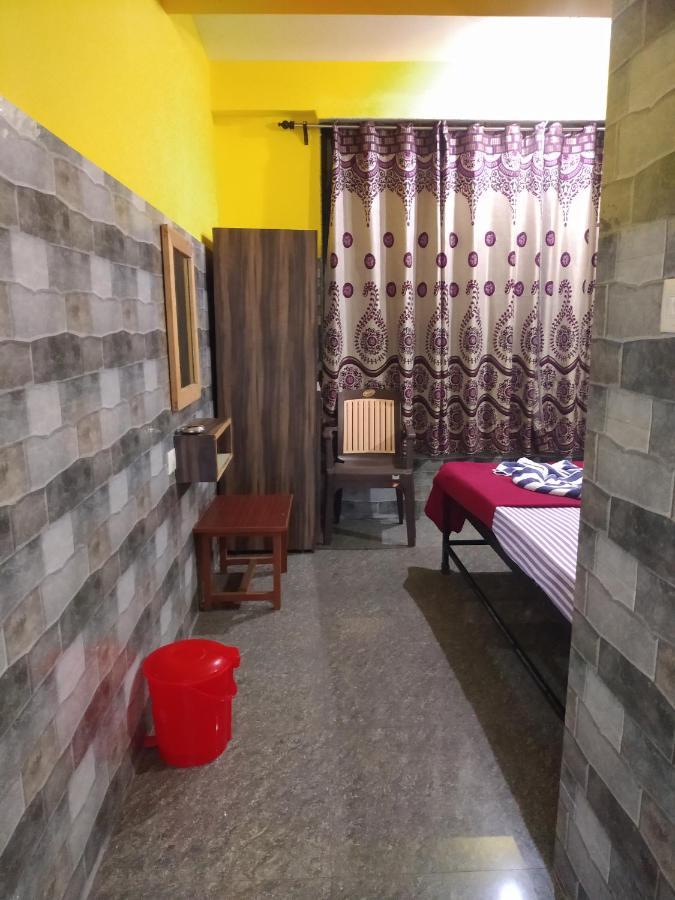 Baga F Leisure Stay Guest House ภายนอก รูปภาพ